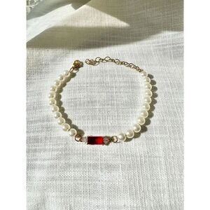 Faux Pearl & Ruby Cubic Zirconia Tennis Bracelet 8” Gold Tone